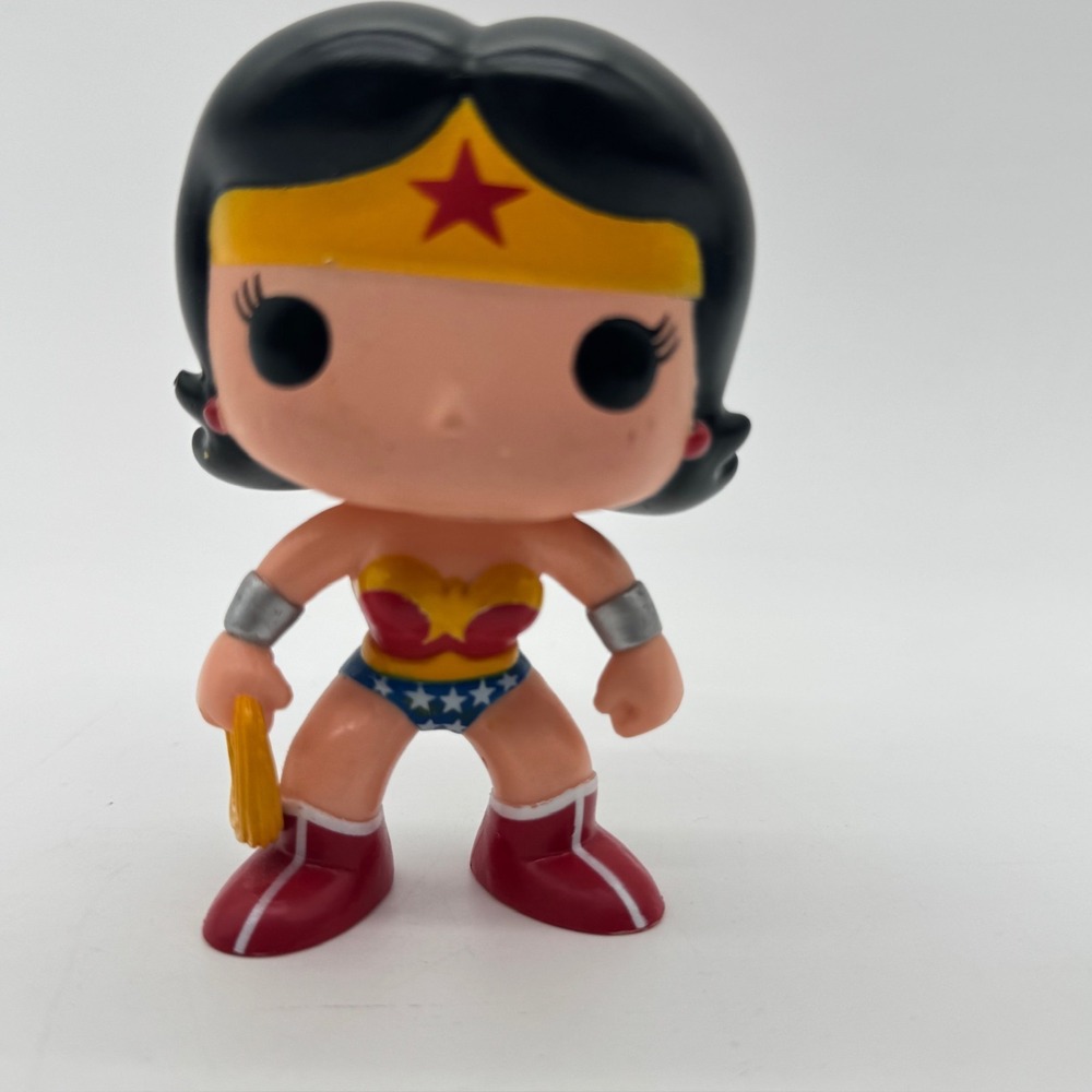 Funko Pop! Heroes Wonder Woman #82 DC Comics Loose Vinyl Figure No Box OOB
